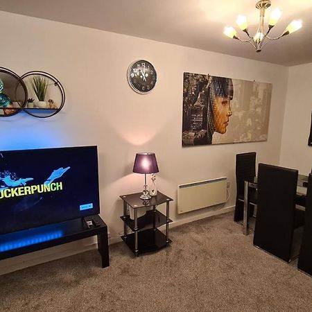 Luxury 2 Bed Apt With Free Wi-Fi & Parking Manchester Eksteriør bilde