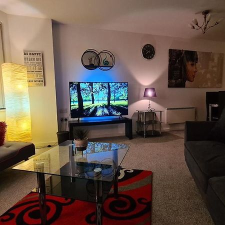 Luxury 2 Bed Apt With Free Wi-Fi & Parking Manchester Eksteriør bilde