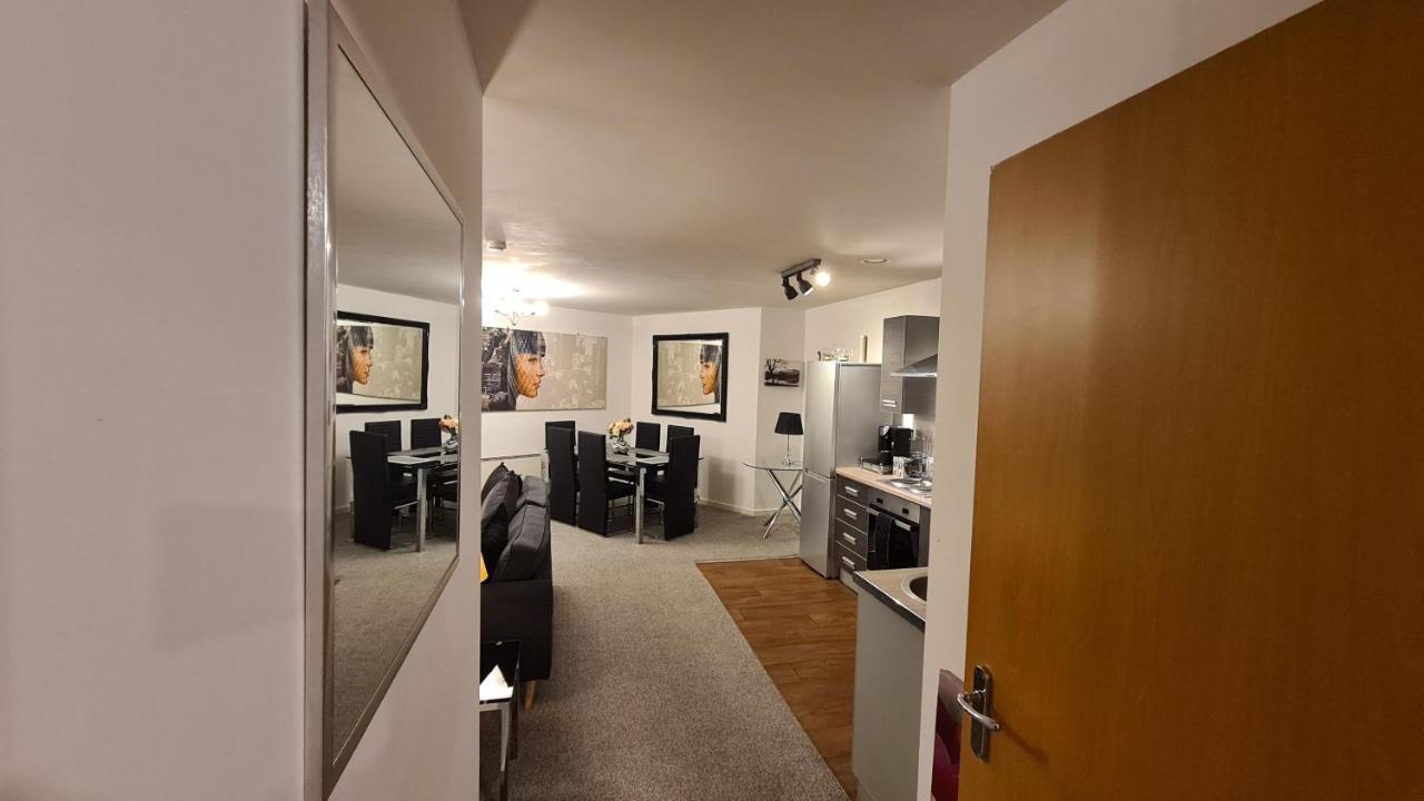 Luxury 2 Bed Apt With Free Wi-Fi & Parking Manchester Eksteriør bilde
