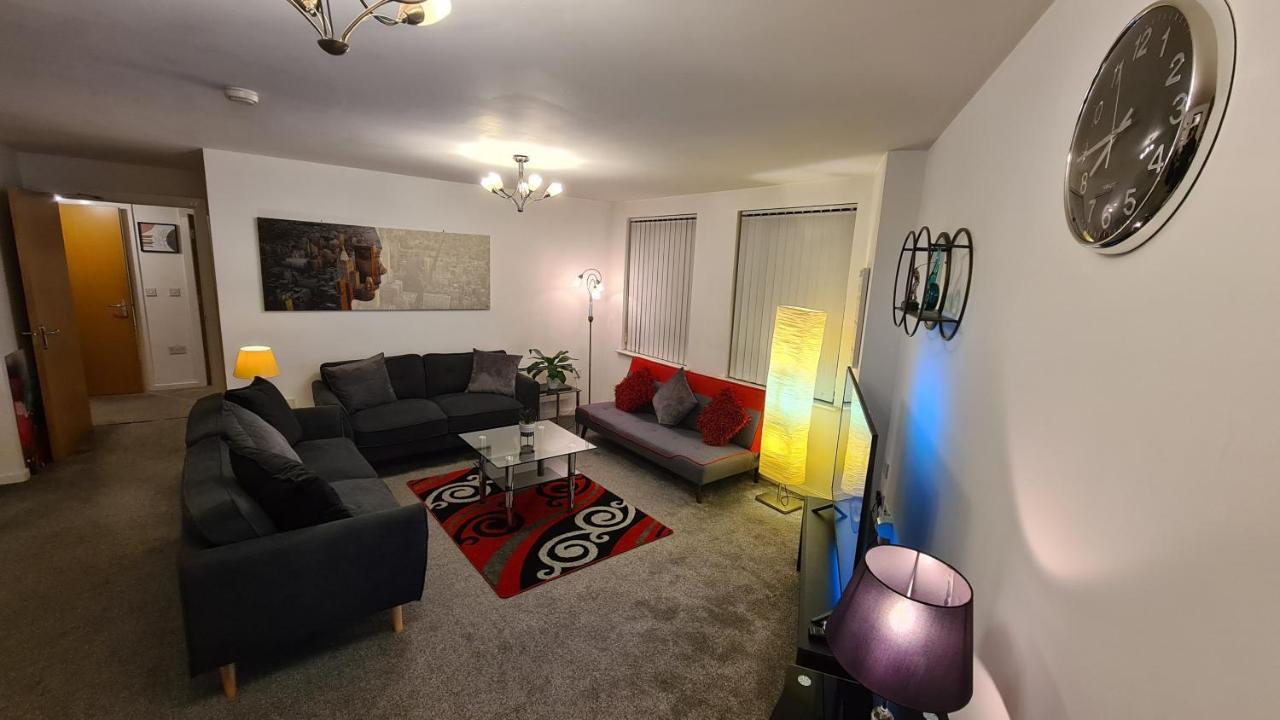 Luxury 2 Bed Apt With Free Wi-Fi & Parking Manchester Eksteriør bilde