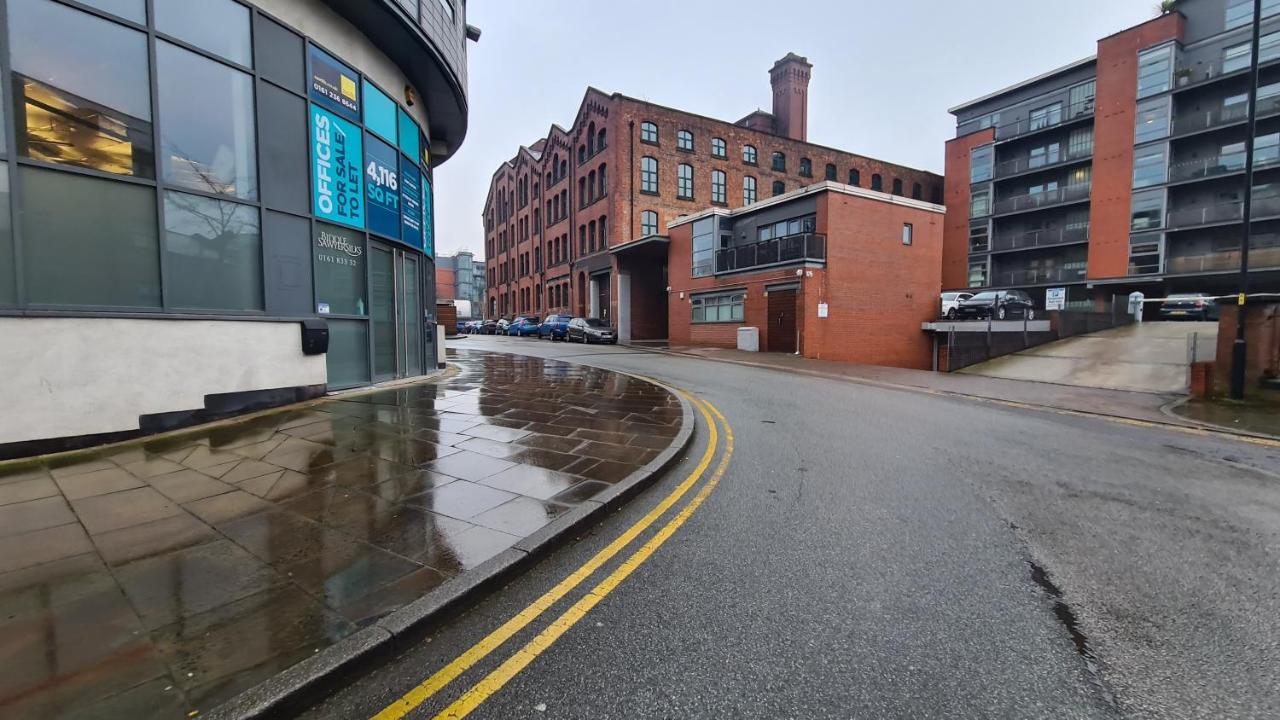 Luxury 2 Bed Apt With Free Wi-Fi & Parking Manchester Eksteriør bilde